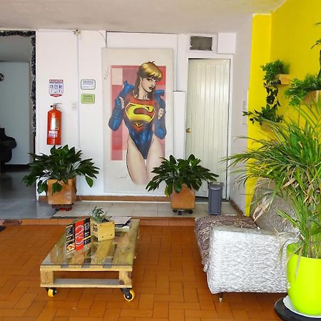 בוגוטה Violeta Park Hostel מראה חיצוני תמונה