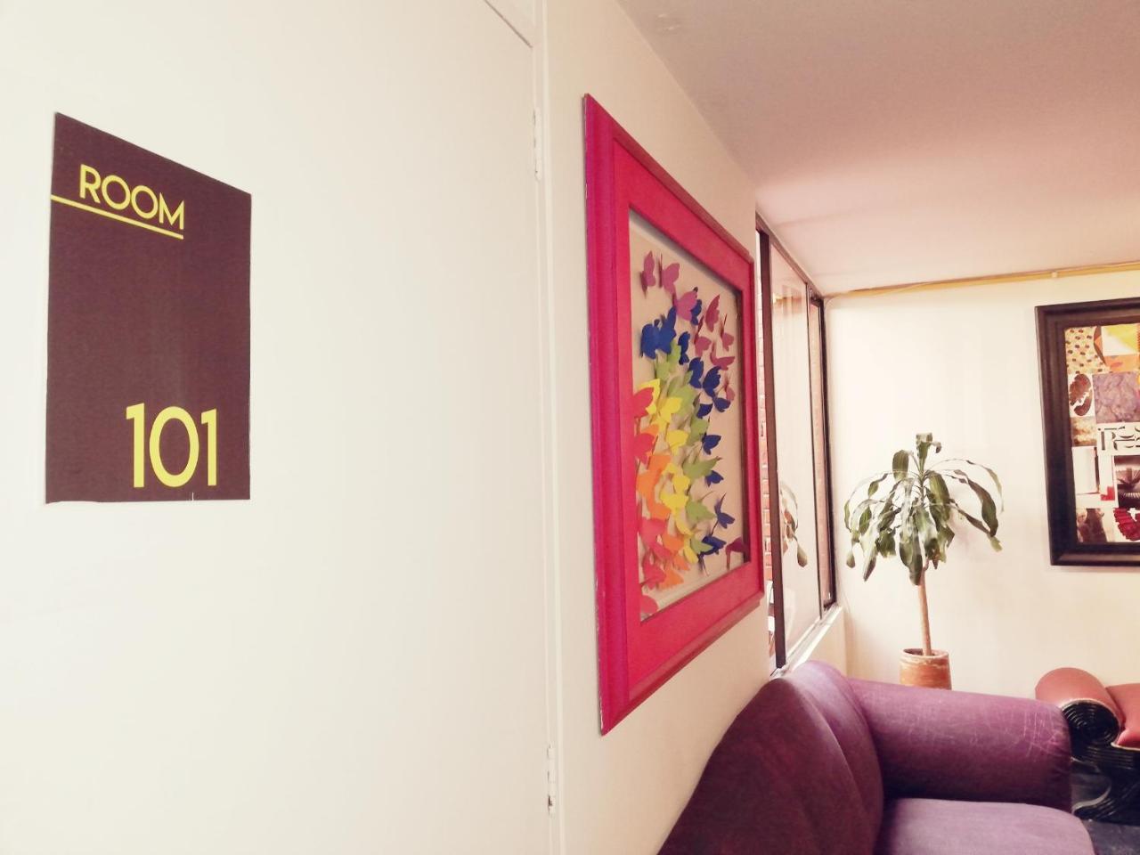 בוגוטה Violeta Park Hostel מראה חיצוני תמונה