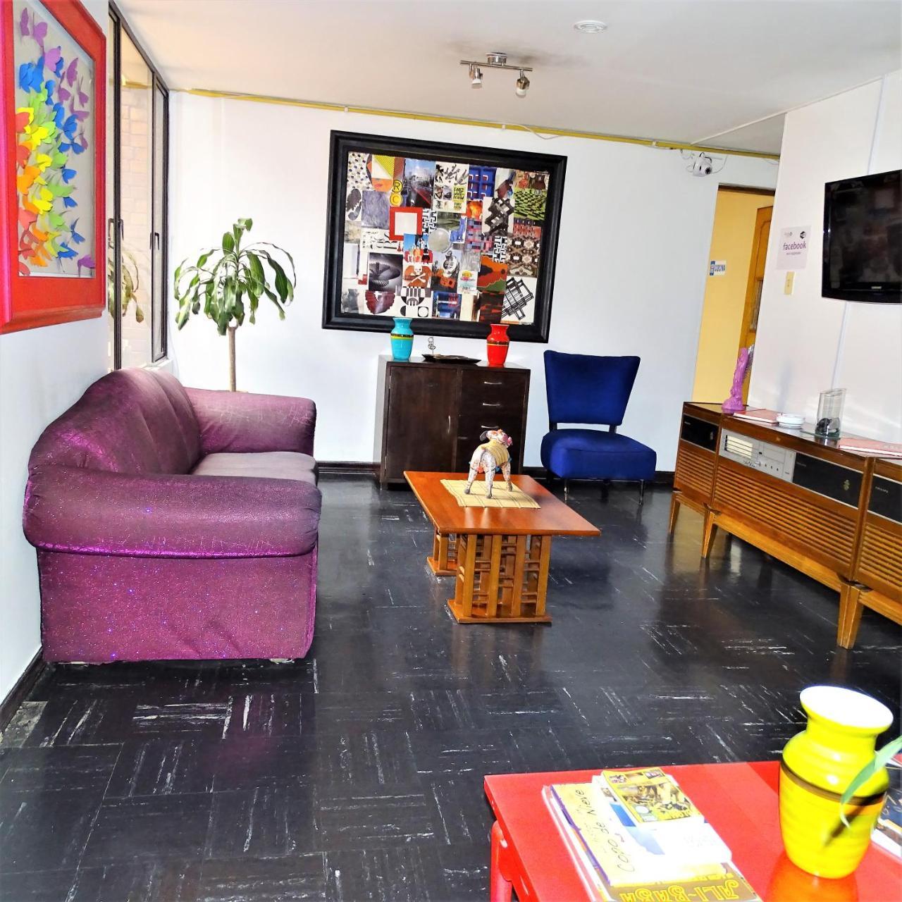 בוגוטה Violeta Park Hostel מראה חיצוני תמונה